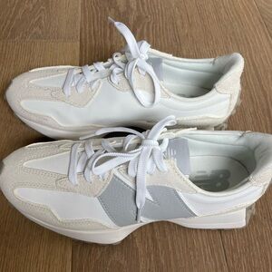 New Balance White & Gray Lifestyle WS327KE Sneakers